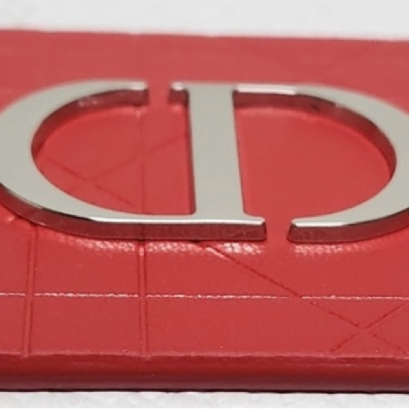 DIOR Beauty Red Quilted Petite Mirror - Picture 2 of 4